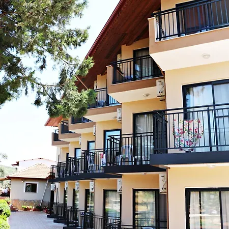 Отель Ferah Патара